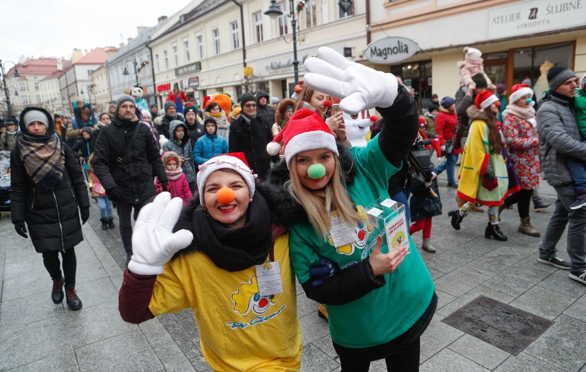 Miasteczko Świąteczne rozbłyśnie na rzeszowskim Rynku już 1 grudnia. Będzie jarmark, Mikołaj i atrakcje dla dzieci