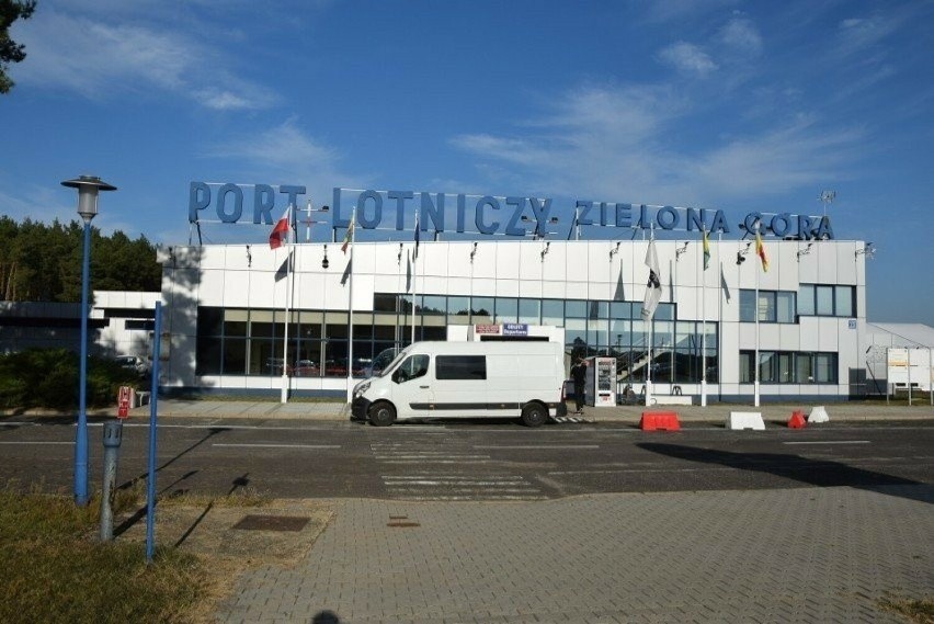 Port lotniczy Zielona Góra - Babimost