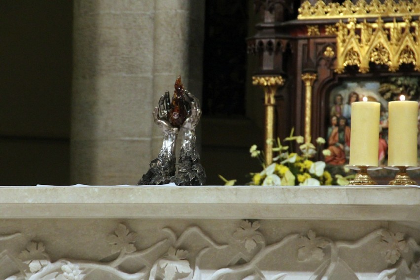 Relikwie Św. Faustyny przeniesiono do Archikatedry