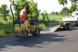 Remont drogi. Na odcinku trasy powiatowej z Ostaszewa do Gniazdowa jest już nowy asfalt