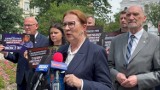 Konferencja prasowa PiS w Radomsku. Mówiono o bezpieczeństwie polskich granic i relokacji uchodźców. ZDJĘCIA, FILM