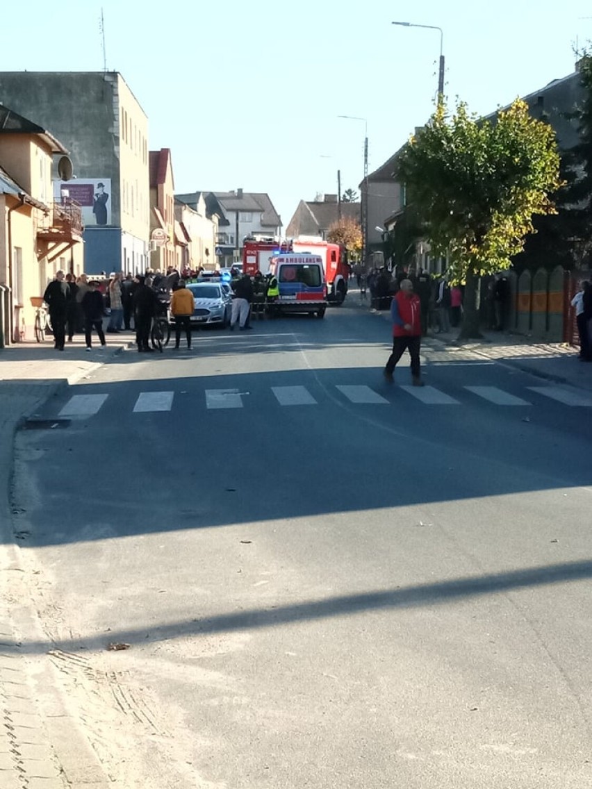 Wypadek na ulicy 1 Maja w Skępem. Dwie osoby zostały zabrane...