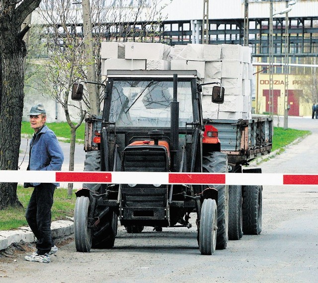 Jak duża grupa pracowników zostanie zwolniona z firmy Consolis w Gorzkowicach? To wciąż otwarte pytanie