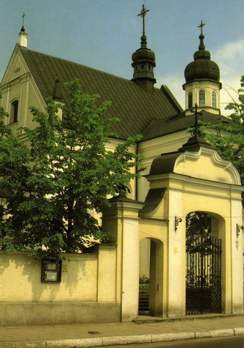 „Sierotka” wypędził braci polskich. Mikołaj Krzysztof Radziwiłł wyświęcił kościół św. Anny w Białej Podlaskiej. Zobacz archiwalne zdjęcia