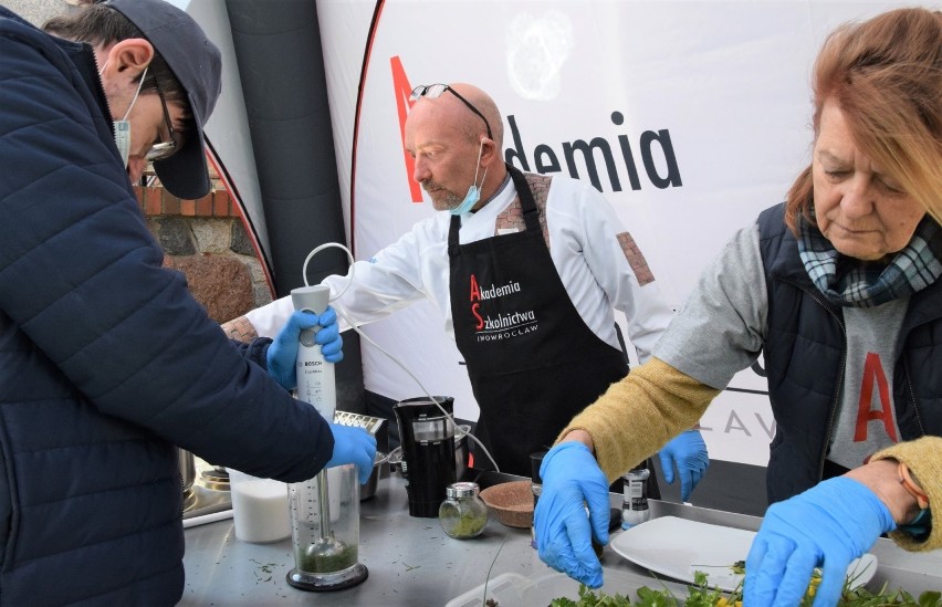 Jeden z pokazów, w ramach "Festiwalu Zawodów" w Akademii...