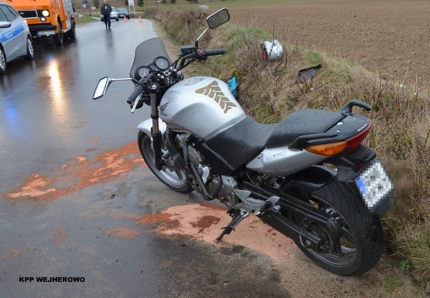 Wypadek z udziałem motocykla w Warznie