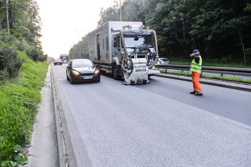 W zeszłym roku śrutowanie zastosowano na "leśnym" odcinku...