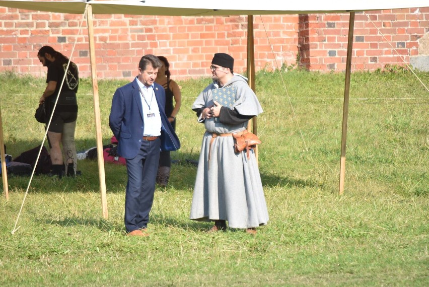 Malbork. Sportowe walki rycerskie przy zamku. Tak było w sobotę na międzynarodowym turnieju 