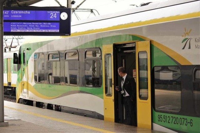 Koleje Mazowieckie będą jeździły w czasie „majówki” według zmienionego jeszcze w połowie marca rozkładu jazdy pociągów.