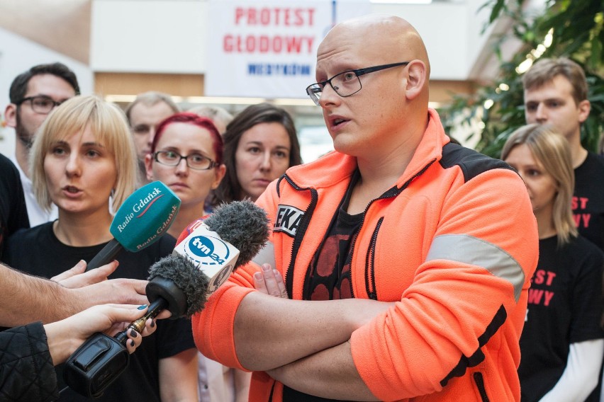 Lekarze rezydenci protestujący w Centrum Medycyny Inwazyjnej...