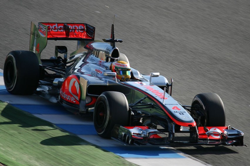 GP Hiszpanii. Lewis Hamilton z pole position!