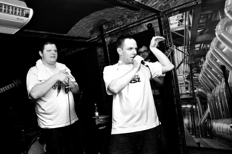 Poznań: Łona, Webber &amp; The Pimps zagrali w klubie Fabrika [ZDJĘCIA]