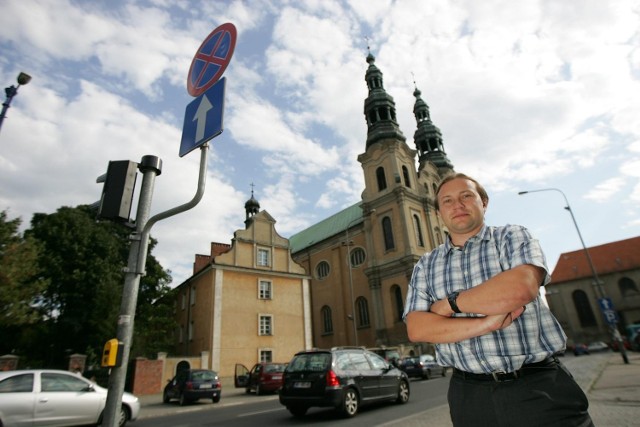 Radny Łukasz Mikuła oficjalnie zapytał prezydenta, co będzie z kupcami po 30 września