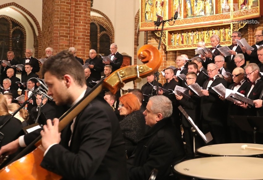 Msza święta w szczecińskiej katedrze i hymn naszego miasta [zdjęcia]