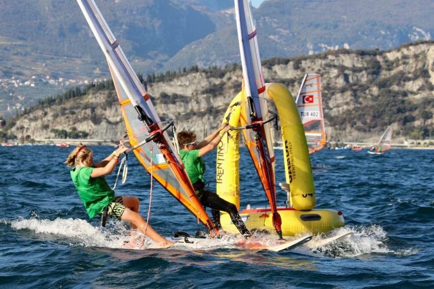 Mistrz windsurfingu rodem z... Sieradza. 14-letni Szymon Cieślak reprezentuje już światowy poziom. To efekt wyjątkowo ciężkiej pracy ZDJĘCIA