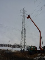 Energetycy odbudowali linię w gminie Pleśna