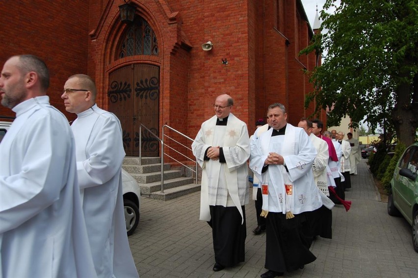 Relikwie Jana Pawła II w parafii św. Kazimierza w Kartuzach 13-05-2014