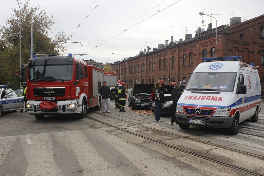 Wypadek na skrzyżowaniu ul. Kilińskiego i Tylnej w Łodzi