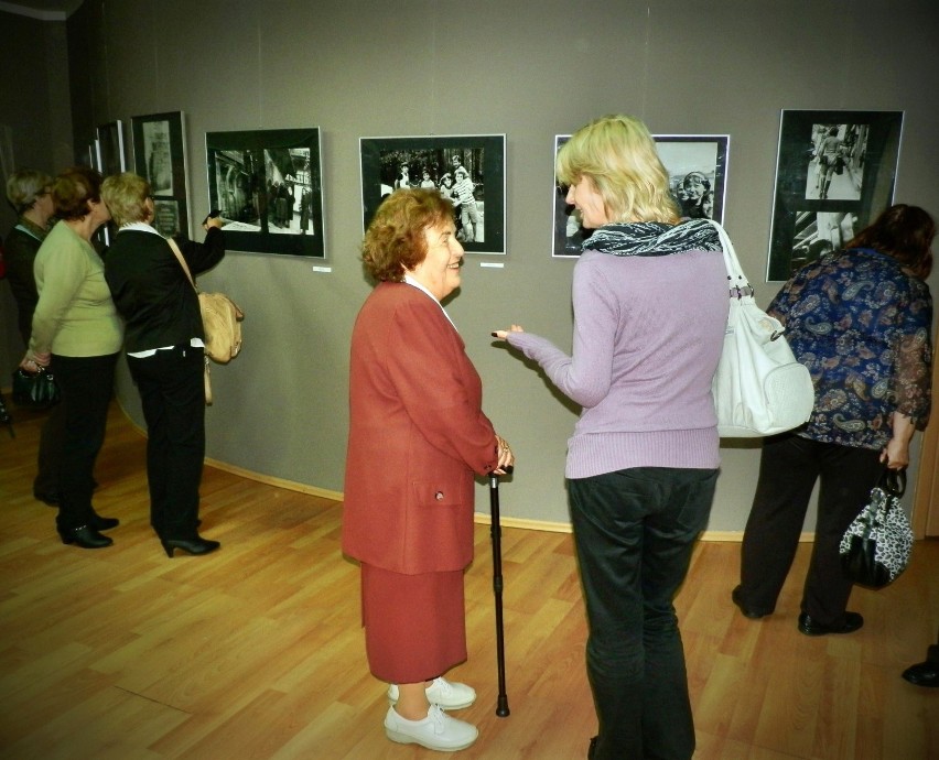 Wernisaż wystawy Retrospektywa Fotografii Krystyny Łyczywek