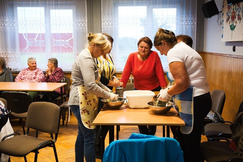 Warsztaty Lasowiackich Kulinariów w Domatkowie [ZDJĘCIA, WIDEO]