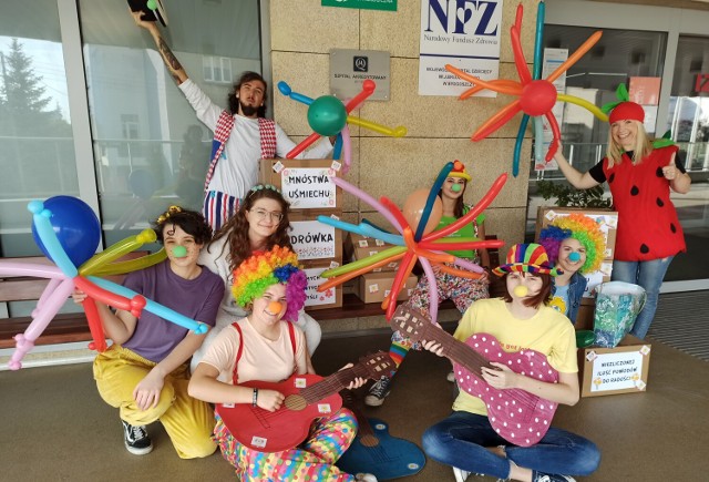Bydgoski oddział Fundacji Dr Clown potrzebuje wolontariuszy. Zostań menadżerem uśmiechu i dołącz do kolorowego zespołu wolontariuszy najbardziej uśmiechniętej organizacji w Polsce