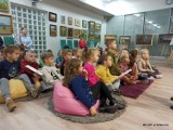 Przedszkolaki wzięły udział w spotkaniu z logopedą w wieluńskiej bibliotece