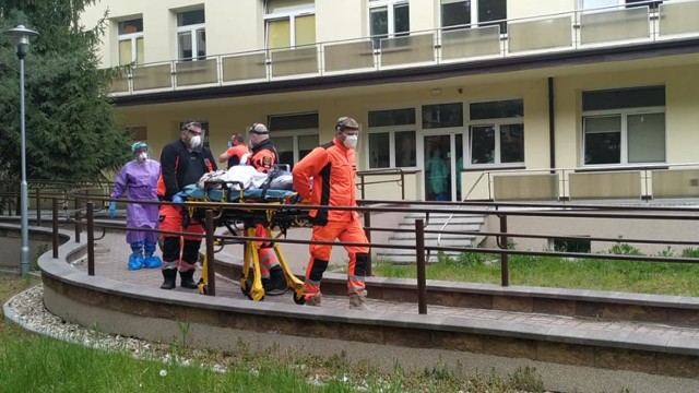 Dziewięciu pacjentów opuściło szpital w Wolicy