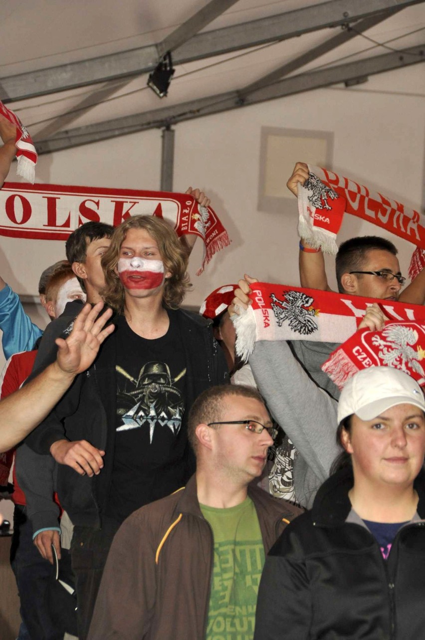 Mieszkańcy powiatu międzychodzkiego kibicowali Polsce w meczu z Rosją
