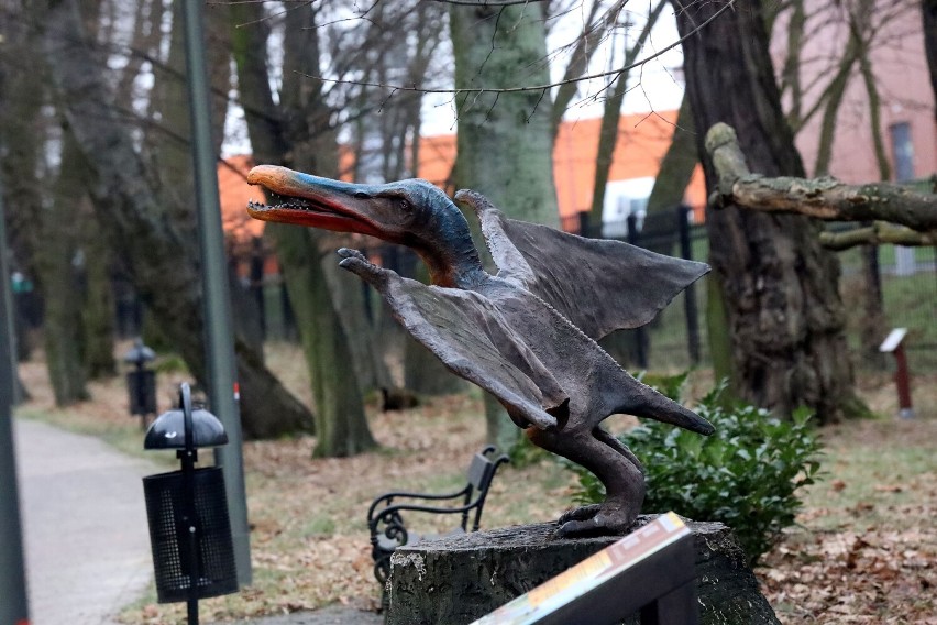 W Parku Wrocławskim jest szlak wymarłych zwierząt