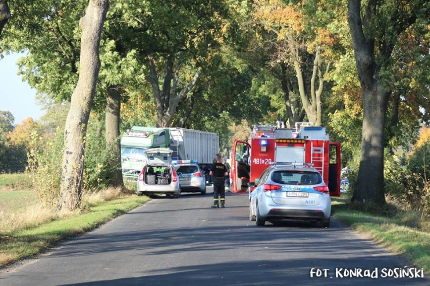 Brzózki, gm. Nowy Staw. Śmiertelny wypadek - kierowca zginął po zderzeniu z ciężarówką