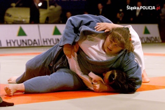 Beata Maksymow-Wendt, legenda judo, potrzebuje pomocy. Grozi jej paraliż.

Zobacz kolejne zdjęcia. Przesuwaj zdjęcia w prawo - naciśnij strzałkę lub przycisk NASTĘPNE