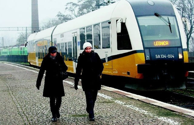 Tym razem pasażerom na trasie Leszno-Legnica udało się bez problemów dojechać do Głogowa, ale jak będzie z powrotem - tego nie wiadomo