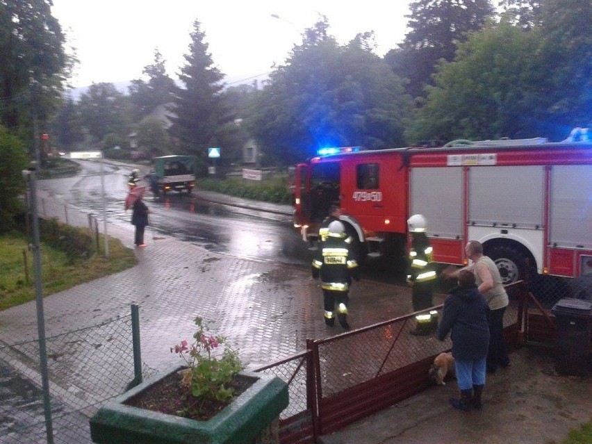 Uwaga! Silne burze z gradem nad Dolnym Śląskiem (ZDJĘCIA)