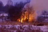 Pożar przy Wale Jana Matejki w Kaliszu. Ktoś zaprószył ogień. ZDJĘCIA