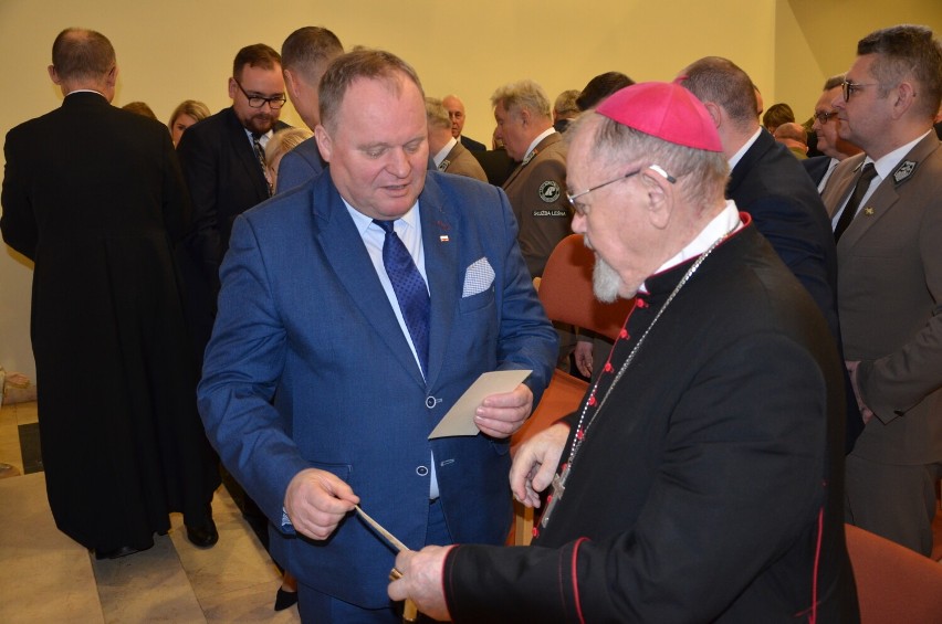 Na spotkaniu opłatkowym u biskupa Piotra Sawczuka pojawili...