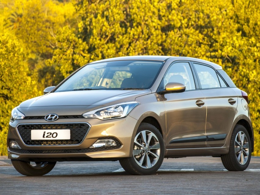 * Hyundai i20...