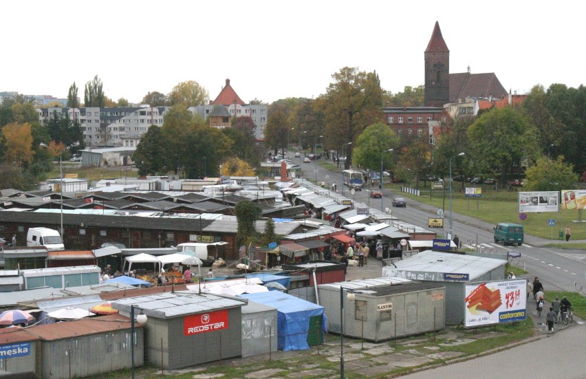 Tak rodził się kapitalizm w Lubinie. Zdjęcia z lat 80. i 90. [GALERIA]