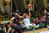 Inowrocławscy koszykarze pokonali rywali z Gniezna