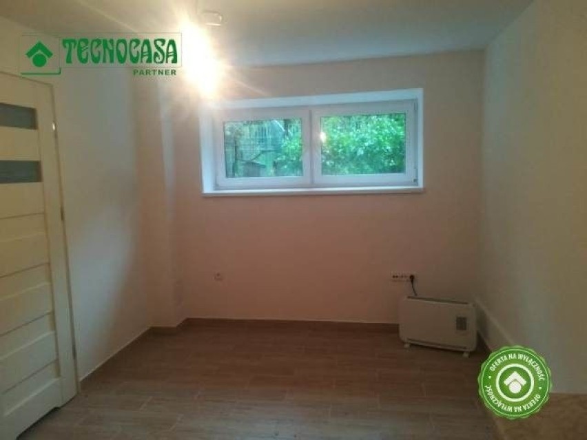 To pokój w Krakowie. 20 m2 bez mebli i z widokiem z okna (w...