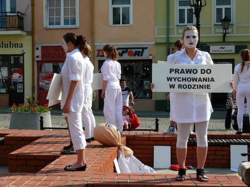 Dzieci też mają prawo głosu - happening na placu Łuczkowskiego