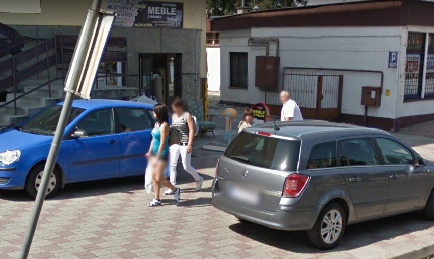Jak ubierają się mieszkańcy Krasnegostawu? Sprawdziliśmy za pomocą Google Street View