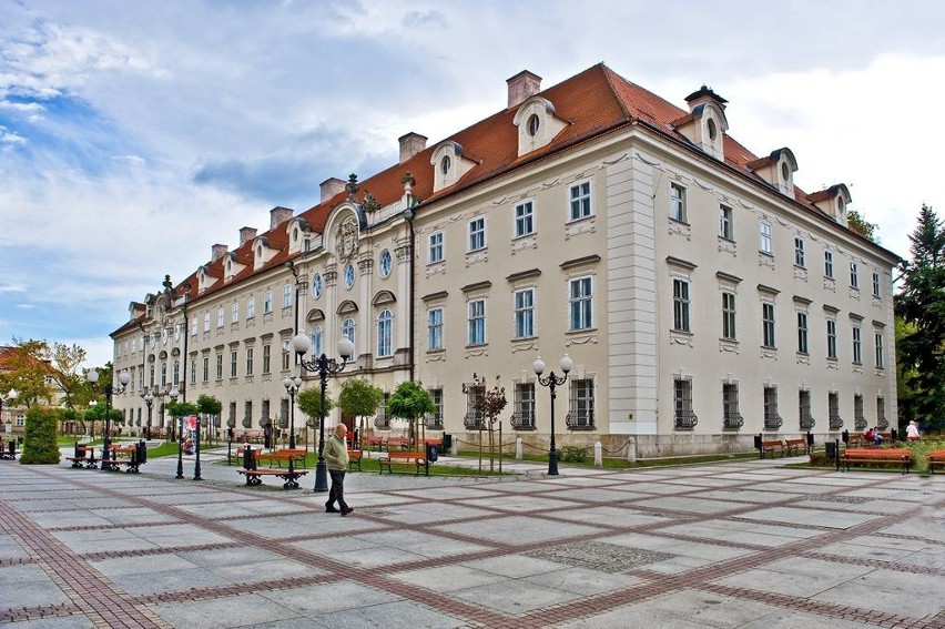Pałac Schaffgotschów w Cieplicach

Monumentalna rezydencja...