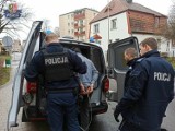 W Polkowicach napadli na mężczyznę. 19-latek groził, że potnie ofiarę nożem do tapet