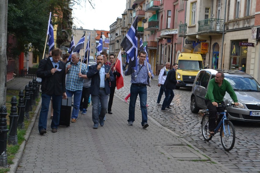 Protest i manifestacja KNP w Grudziądzu nie pociągnęła tłumów