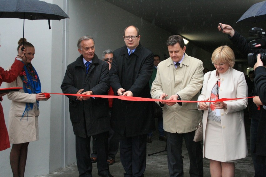 Na otwarciu tunelu obecny był m.in. prezydent Gdańska Paweł...