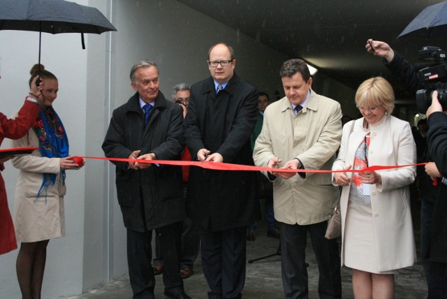 Na otwarciu tunelu obecny był m.in. prezydent Gdańska Paweł Adamowicz