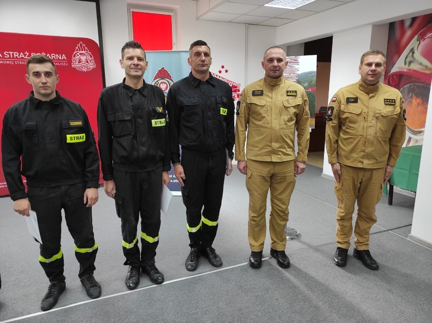 Kaliscy strażacy docenieni za udział w międzynarodowej misji gaśniczej w Grecji. ZDJĘCIA