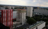 Apartamentowce Sokolska 30 Towers wyższe już nie będą. Wieżowce mają po 17 pięter i łącznie 280 mieszkań