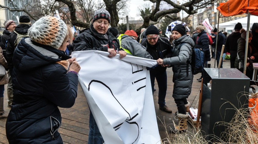 Strajk Obywatelski i miasteczko strajkowe w Gdyni [ZDJĘCIA, WIDEO]