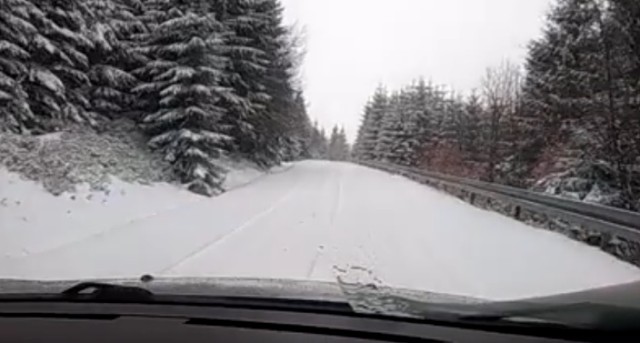 Tak wygląda dziś droga na przełęcz Okraj.